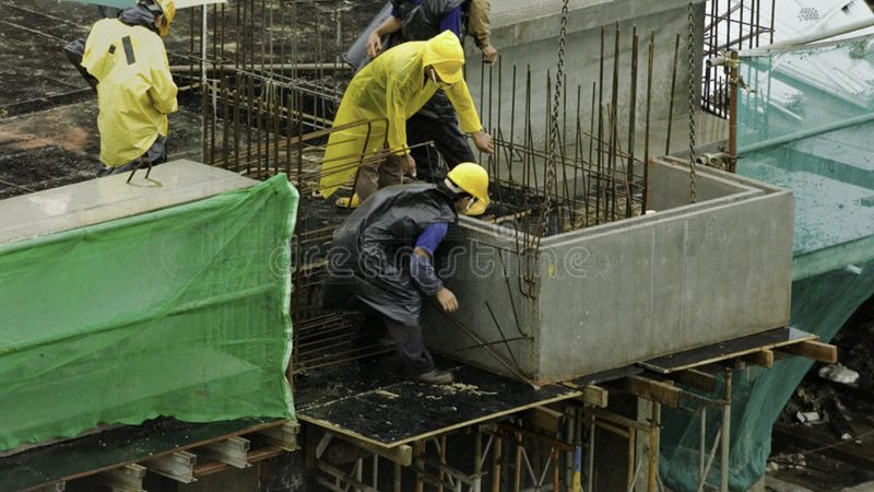 商业综合体机电安装工程承包价格影响因素解析